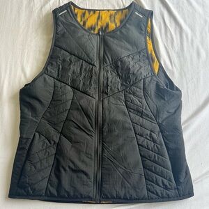 Nike Reversible Aeroloft Running Vest